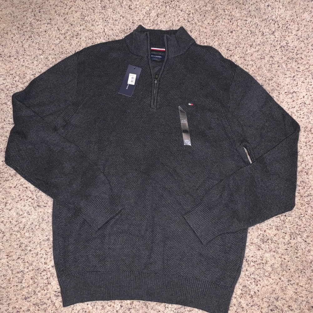 NWT Men's Tommy Hilfiger Grey Pullover - 2XL
